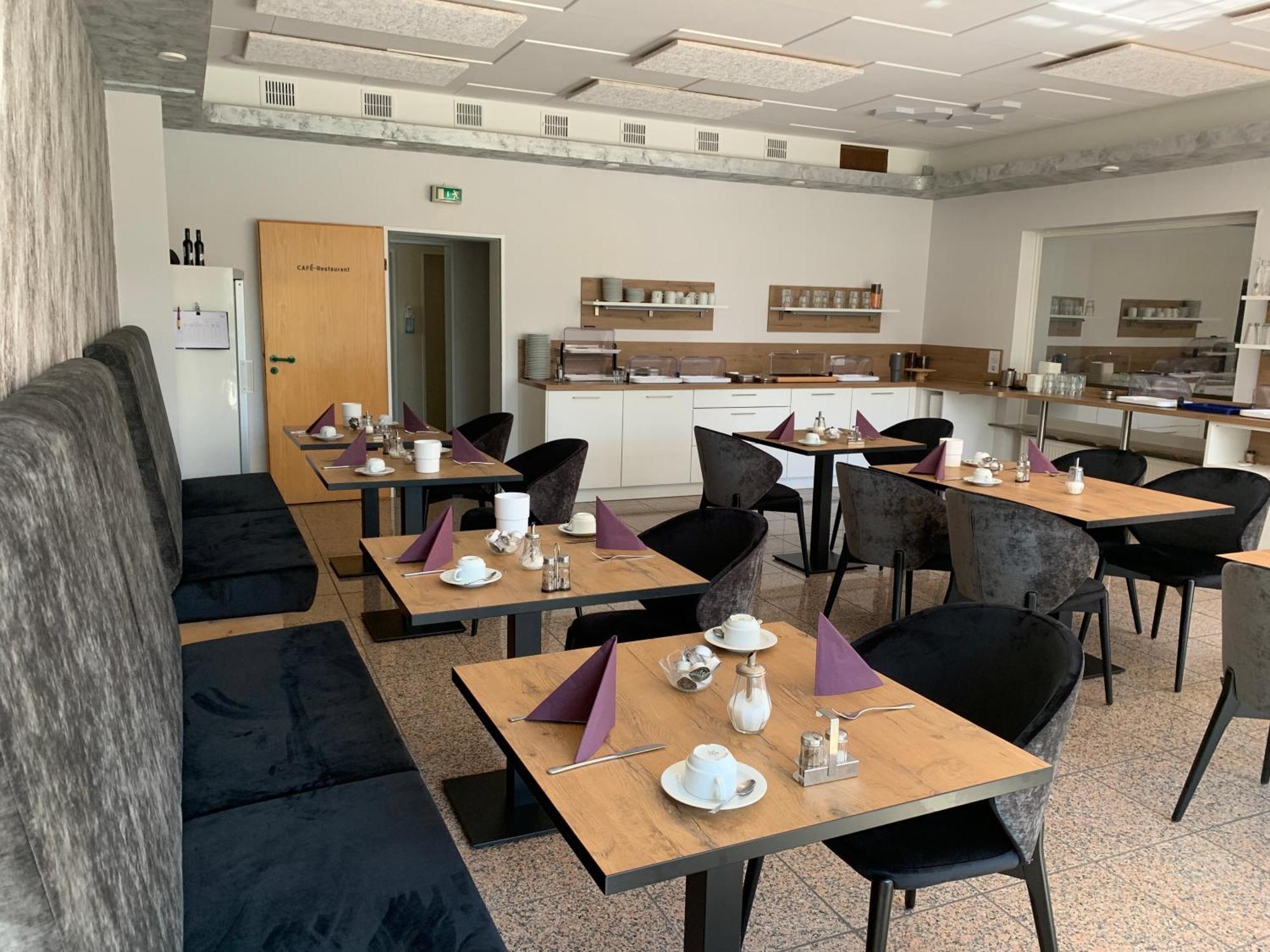 באד ווסטרנקוטן Hotel Zur Therme מראה חיצוני תמונה